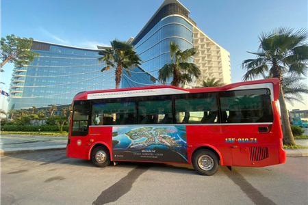 BUS 29 SEATS FOR RENT